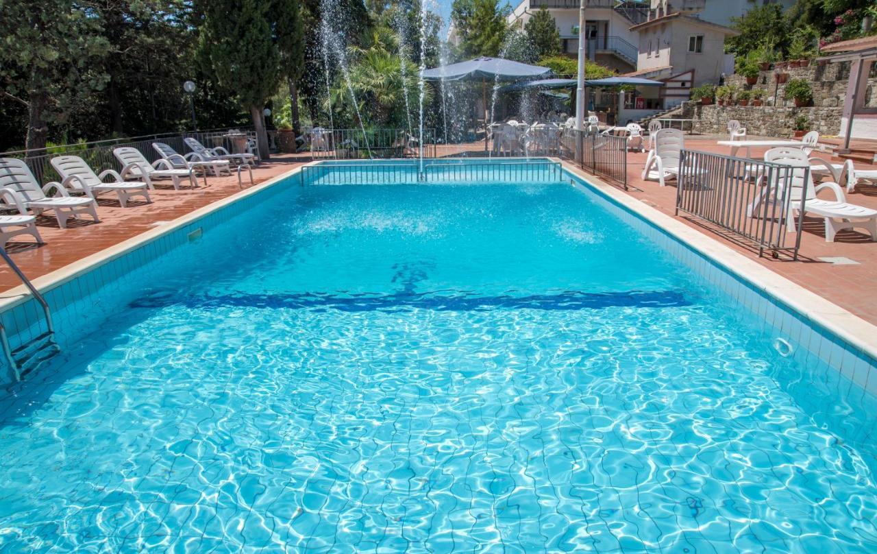 Hotel Eden Perdifumo Zewnętrze zdjęcie